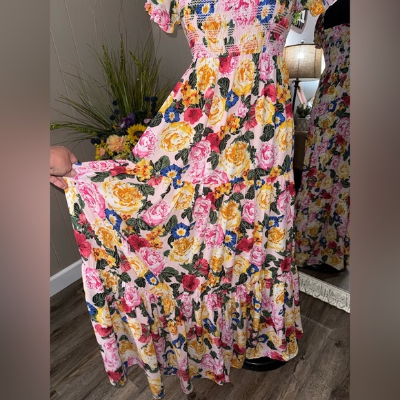 Buddy Love • Floral Smocked Maxi Dress - Picture 11 of 12